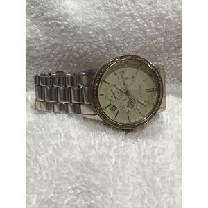 Ladies DKNY NY-8322 Gold Tone Chronograph‎ Watch Untested